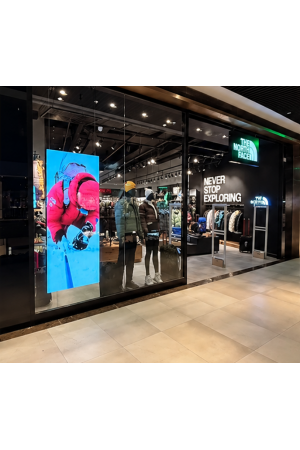 P2.5 Vitrin LED Ekran 64x160 cm | Profesyonel İç Mekan Reklam
