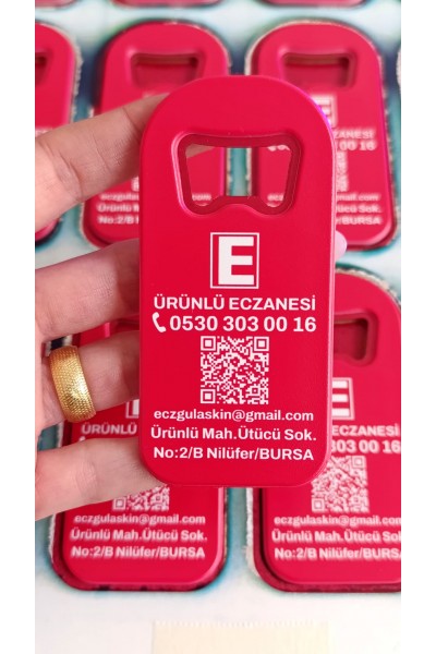 Eczane Açacak Şeklinde Magnet